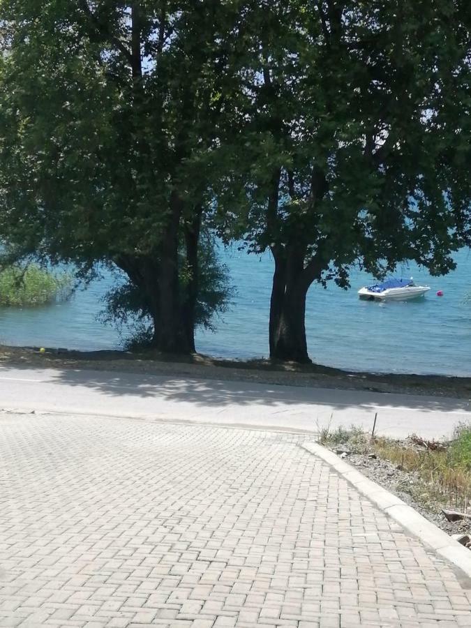 Apartments Lakeside Elesec Ohrid Eksteriør billede